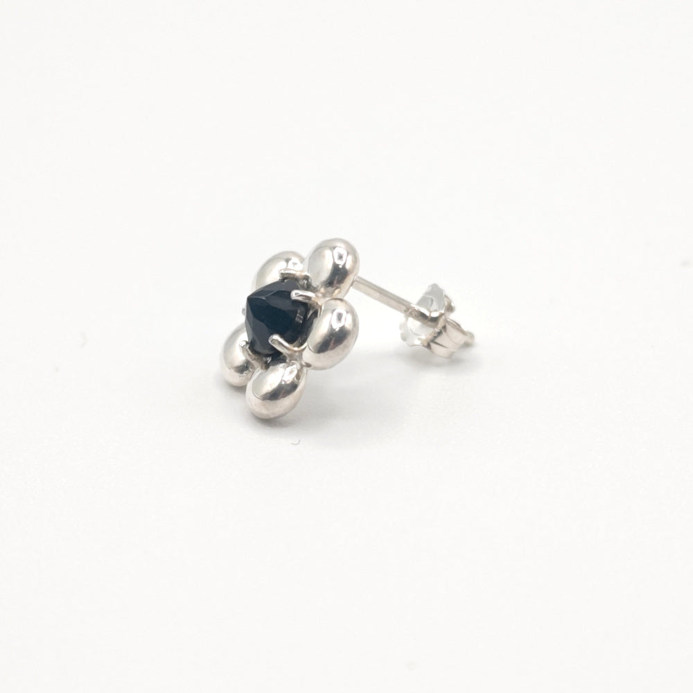 Flower Fossil ピアス