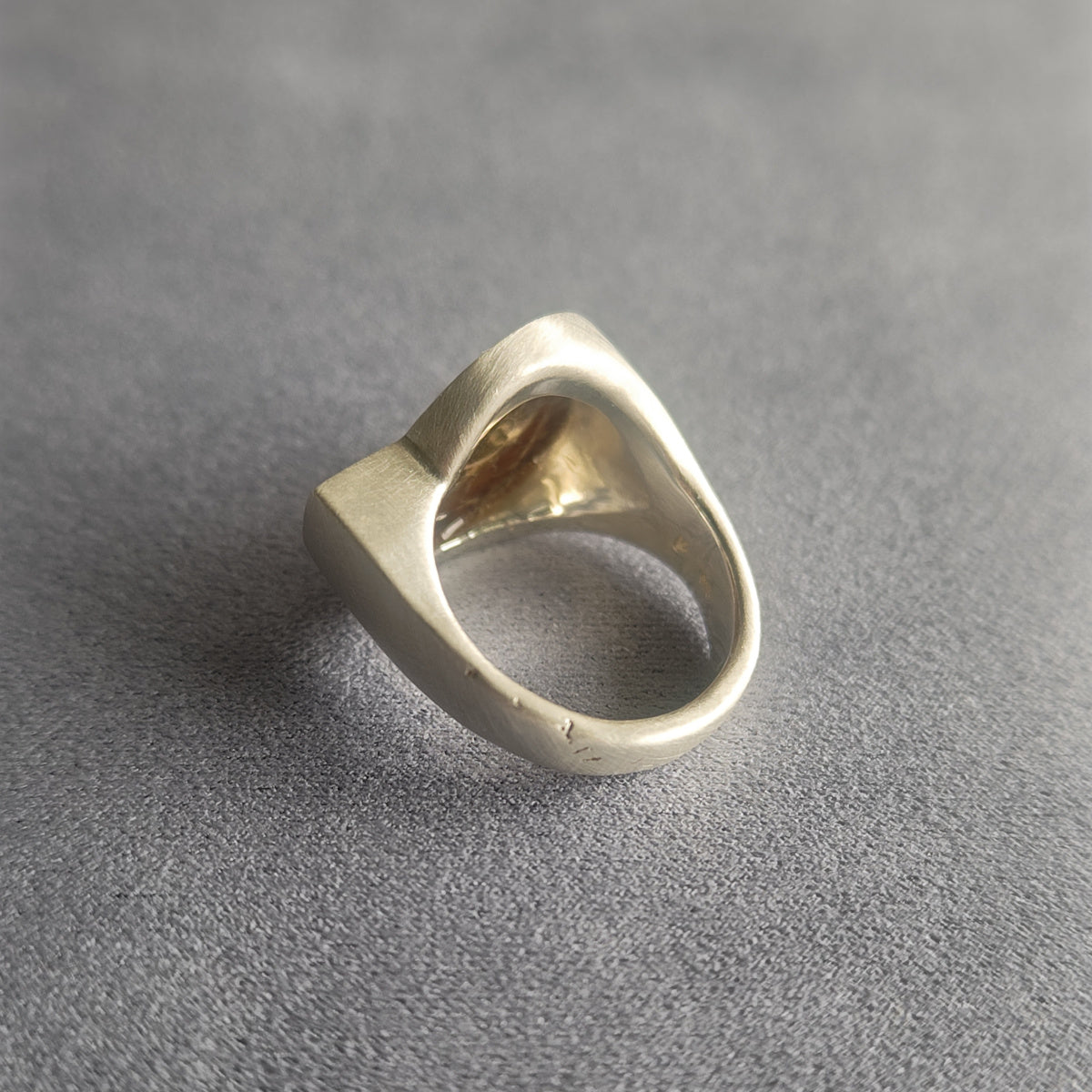 No.0007 アンモナイト シグネットリング #17