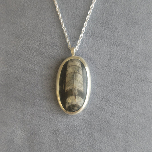 No.0018 オルソセラス ネックレス