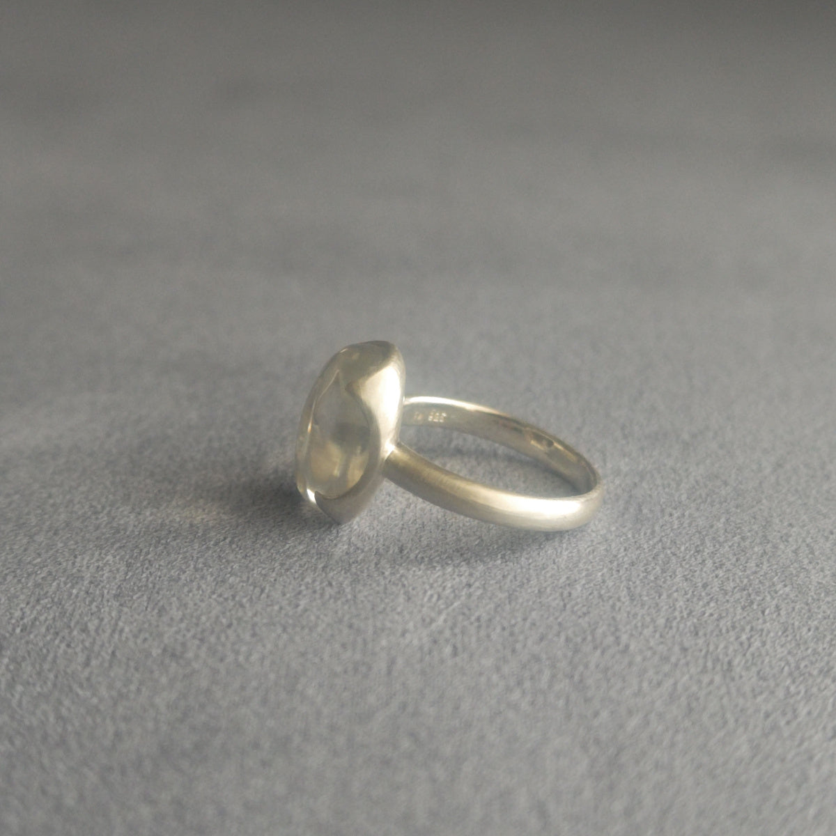 Pebble - Quartz リング