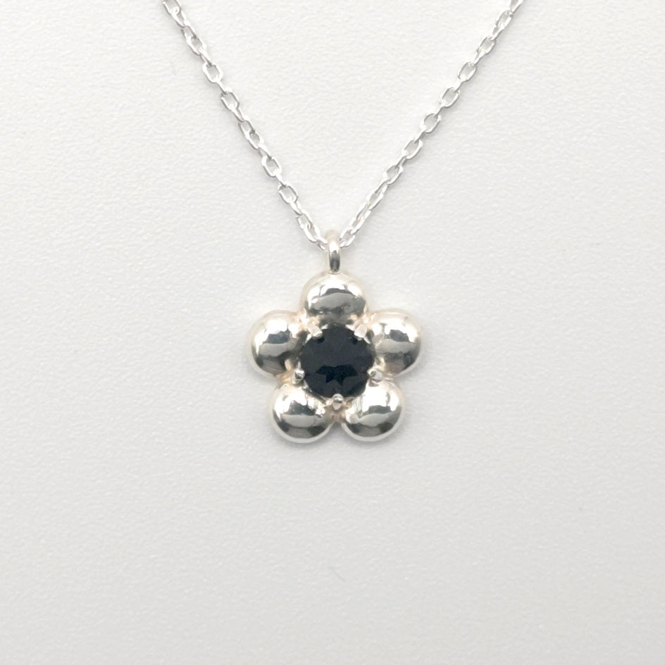 Flower Fossil ネックレス