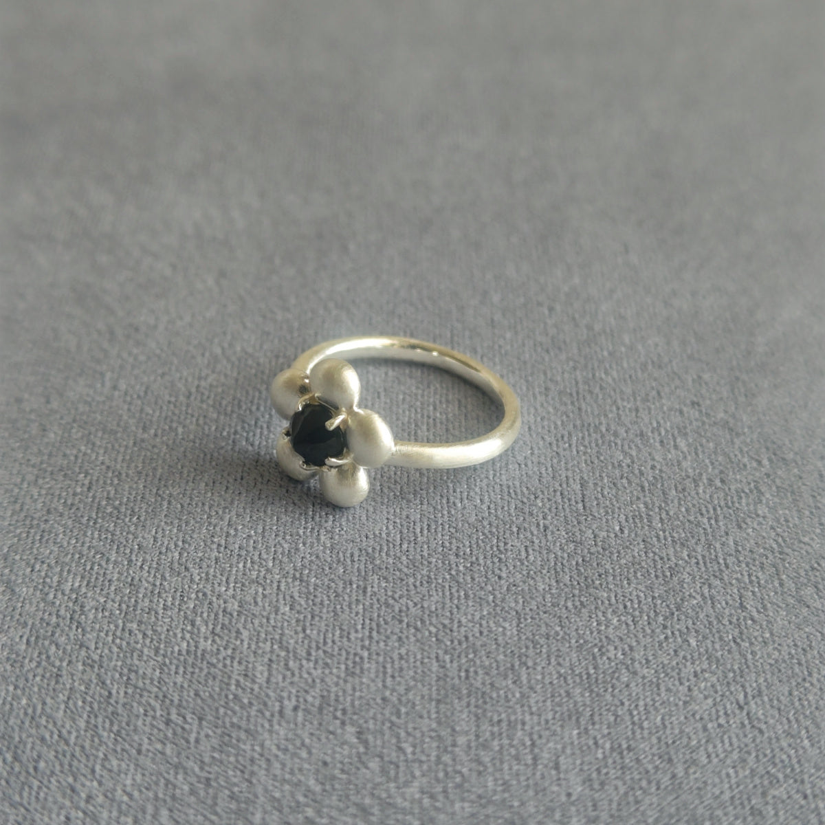 Flower Fossil リング